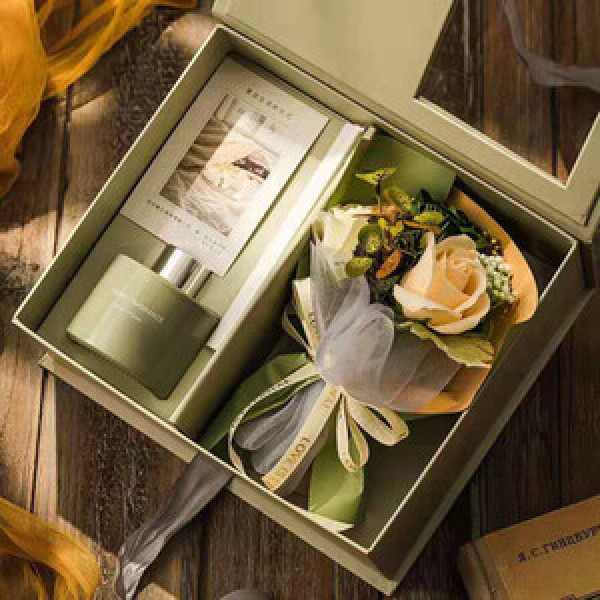 Bouquet Fragrant Gift Box