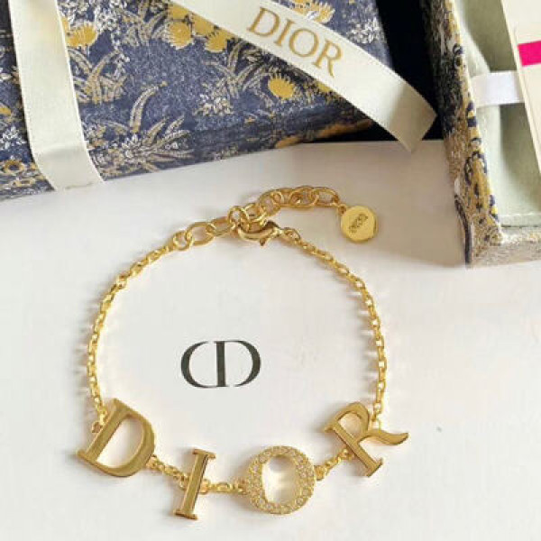 Đ!OR Stone Golden Bracelet For Women