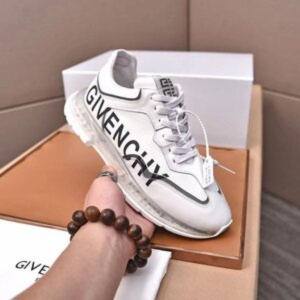 European station GIVENCH* men's exclusive  The latest trendy men's casual breathable sneakers star with the same fashion shoes, shaking sound explosion models hot-selling trend sports leather men's sneakers